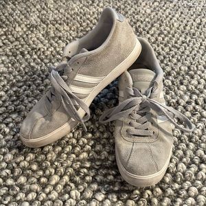 Adidas Gray Cloud-Foam Shoes size 7.5